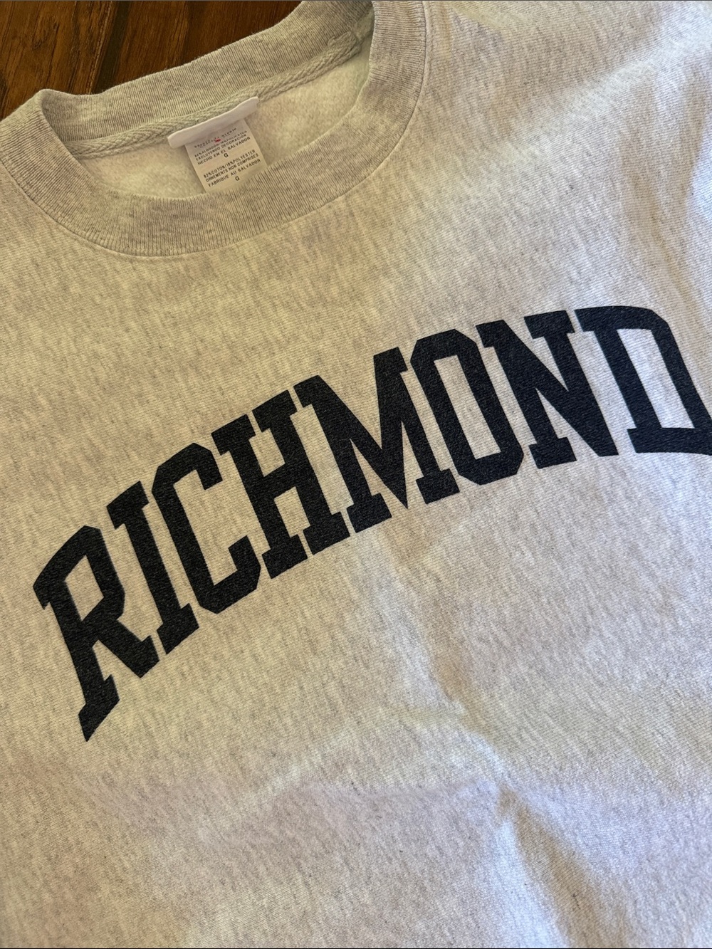 Men’s Champion Reverse Weave Crewneck Sweatshirt - University of Richmond - Picture 2 of 4